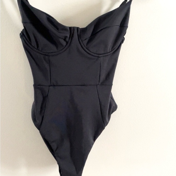 Skatie - Rachel One Piece- Black